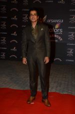 Sonu Sood at the red carpet of Stardust awards on 21st Dec 2015